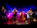 STEVE 'N' SEAGULLS "Cemetery Gates" Live ...