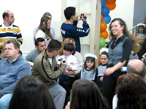 Formatura Jardim II Colégio Milenium 2010 - entrada dos formandos