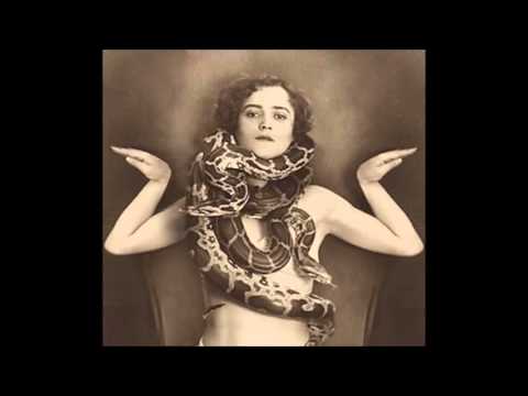 Octo Octa - House of Snakes