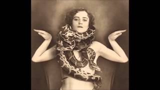 Octo Octa - House of Snakes