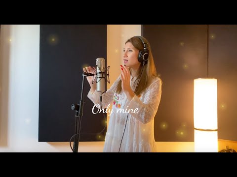 Anturage feat. Leusin - MOTH (Studio version)