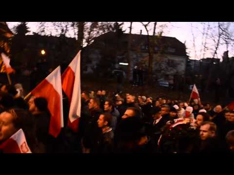 11.11.11 - raz sierpem, raz młotem, czerwoną hołotę