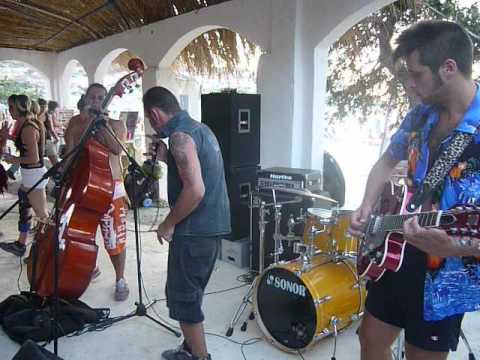 the Voodoo Pie Rats - Bodega Bar (soundcheck), Ikaria 2012