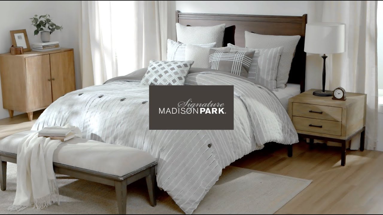 The Essence Oversized Cotton Clipped Jacquard Comforter Set - Madison Park Signature
