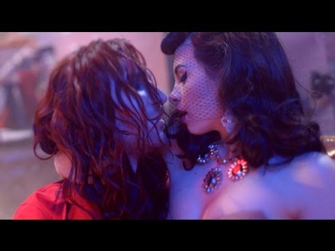 THE HARDKISS - In Love (official video)