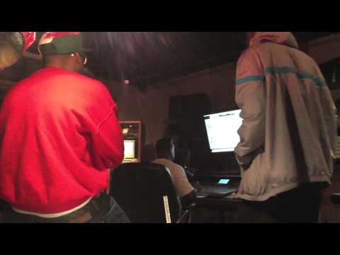 Trap-A-Zoid Boyz Ft. Banga & TwistUpToddy