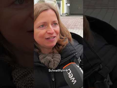 Video Thumbnail: IHRE STIMME: Was sagen die Deutschen zum Tempolimit? #shorts