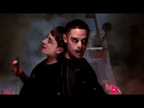 OLA MINA XD / Paco Amoroso y Ca7treil (Macking Off)