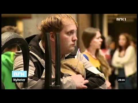 1 min. stillhet, 25. juli 2011, for terrorofrene i Oslo og på Utøya
