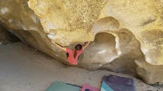 preview picture of video 'Bishop Bouldering - 3D, V10'