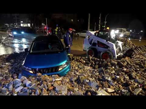 Torrential rain floods homes and businesses in Greece ...