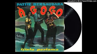 Download lagu PATTIE BERSAUDARA - tampak siring mp3