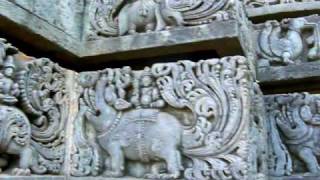 preview picture of video 'Halebeedu - Temple Exterior'