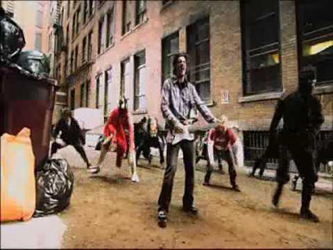 Nos Voisins Dhantsu 私たちの隣人。私たちの足の下から