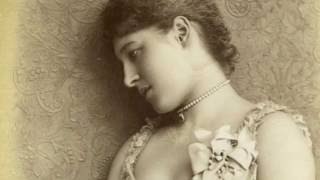 The deadly risks of a Victorian Beauty regime - Photography