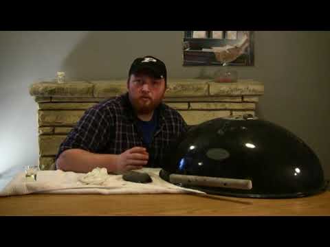 How to Remove Rust From a Charcoal Grill