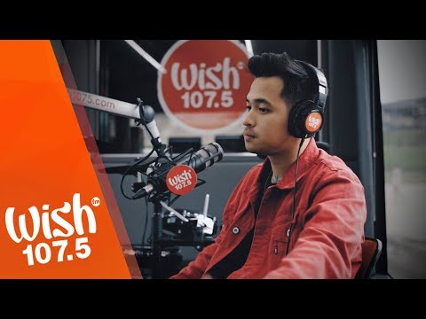 Geo Ong performs “Kasalukuyan” LIVE on Wish 107.5 Bus