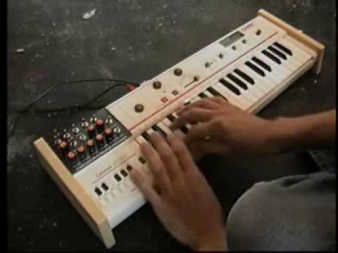CASIO MT-40 by S-CAT (Circuit Bent).