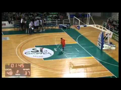 ORO CACERES 2016 BASKET,102 - LOGITRAVEL MALLORCA BASQUET,82 (20/04/2012 0:00:00)