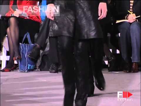 "Helmut Lang" Spring Summer 2001 New York 2 of 3 by FashionChannel
