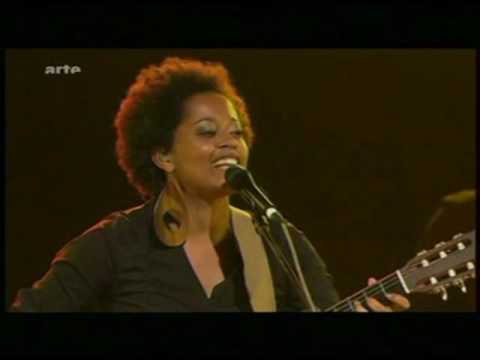 Sara Tavares - Bom Feeling - Africa Festival Würzburg 2012