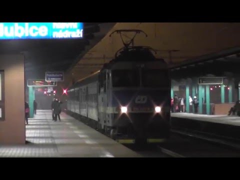 ČD 150.203 - Odjezd vlaku R 884 Galán - Pardubice hl.n., 19.12.2015