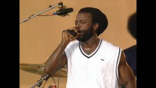 The Roots - Concerto Of The Desperado - 7/23/1999 - Woodstock 99 West Stage