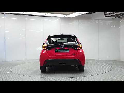 Toyota Yaris 1.5 Z 2-Tone Hybrid - Image 2