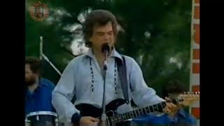 Conway Twitty - I&#39;d Like To Lay You Down 1982
