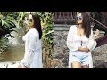Sonakshi Sinha Show Hot Legs And Deep Cleavage