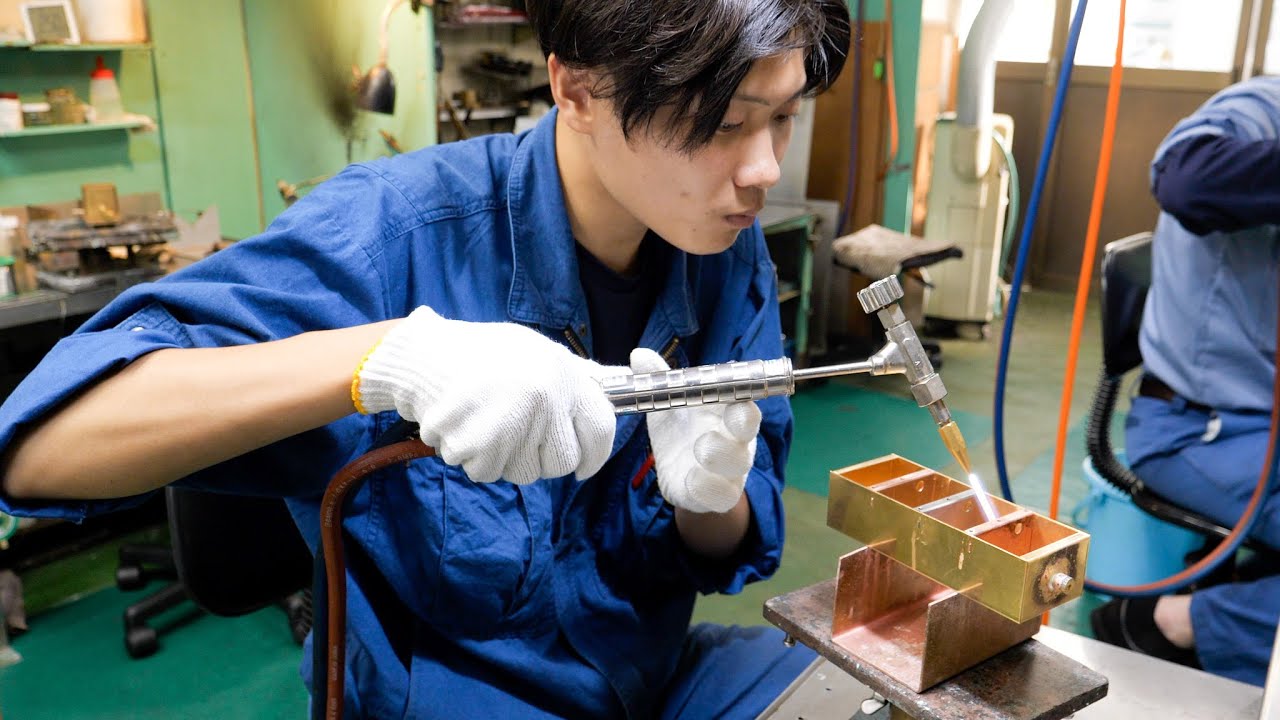 見えない通信インフラを支えるバンドパスフィルタの製造工程！周波数を選び取る精密部品