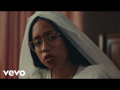 Jensen McRae - Savannah (Official Video)