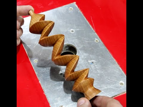 Tornitura legno multi asse lungo vena. tornitura fuori asse. multi axis lathe. tornio legno