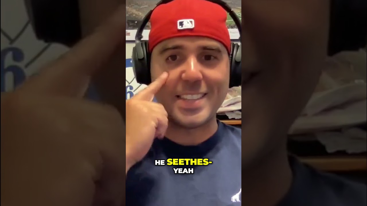 Mets vs Yankees  The Ultimate Fan Rivalry! #sportspodcast #rivalry #mets #yankees #youtubeshorts