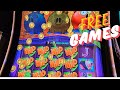 Free Games FRENZY On Rich Little Pigges