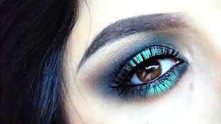 EMERALD HALO EYE| Kat Von D Shade Light Eye Palette + Sugar Pill