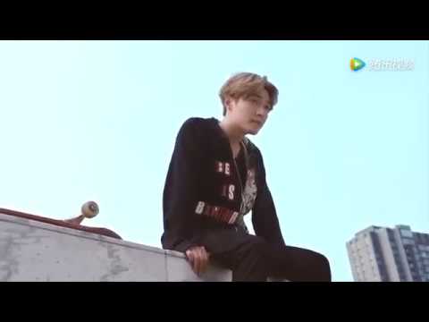 170905 Valentino x Yixing Flycrew sneakers Weibo Short Film LAY