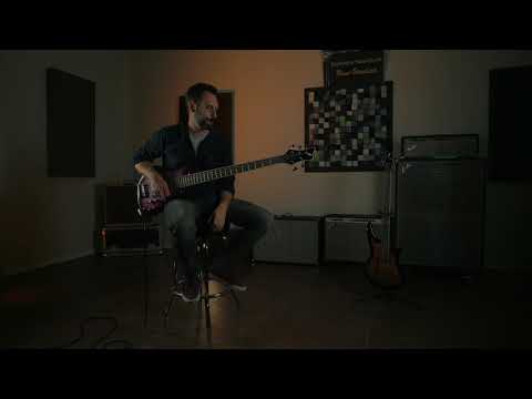 Lezione di basso: Suonare gli Ottavi" (Luca Nicolasi)