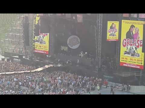 Alen Brentini mit Band- Purple Rain 1.7.2017 Olympiastadion München