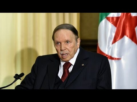 الجزائر بوتفليقة يصدر أمرا بعزل اثنين من كبار قادة الجيش