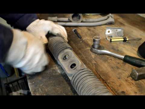 как устранить стук в рулевой рейке ВАЗ 2109