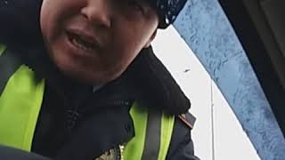 Министр Қасымов мырза мәжбүрлеп дәретке шығаруға болама ?