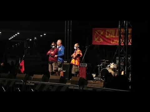 Concerto solidale davanti alla GKN