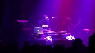 DJ Premier Re-Creates Gang Starr&#39;s Track For Who&#39;s Gonna Take The Weight