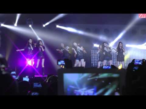 120712 SNSD 6 - The Boys @ Yeosu Expo 2012