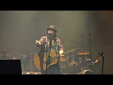 Damien SAEZ - "Chanteur Démodé" - Zénith AMIENS / 05.03.2025