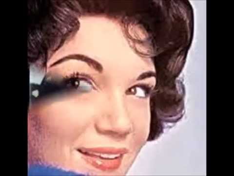 Video thumbnail for Heartbreak Hotel