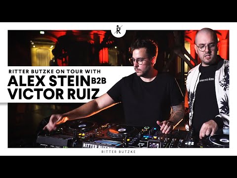 Alex Stein b2b Victor Ruiz on tour with Ritter Butzke | at Museum für Naturkunde