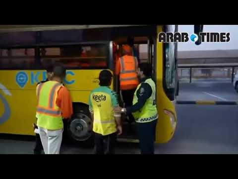 Kuwait Targets Delivery Riders for Weaving Through Traffic, Sidewalk Driving
