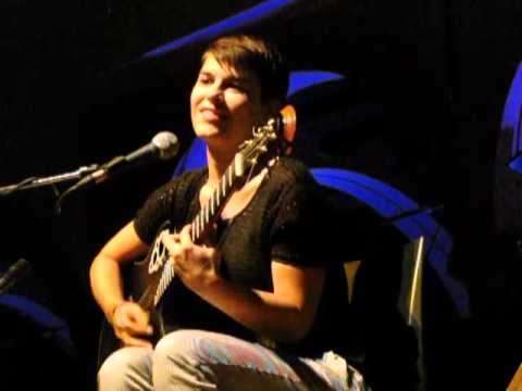 13/15 Kaki King - Jessica @ BOtanique 3.0, Bologna, Italy (03/07/2012)